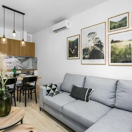 아파트 Na Podgorniku By Renters Prestige 포즈난