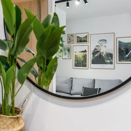 아파트 Na Podgorniku By Renters Prestige